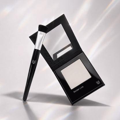 Border Line White optical hair filler compact with application brush